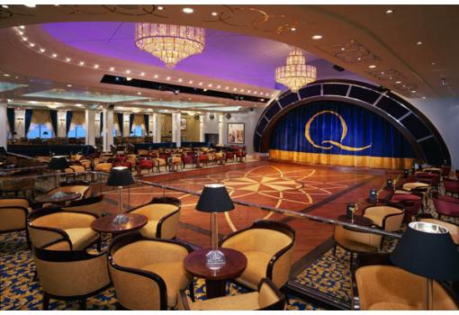 El elegante Queens Room (Salón de Baile)